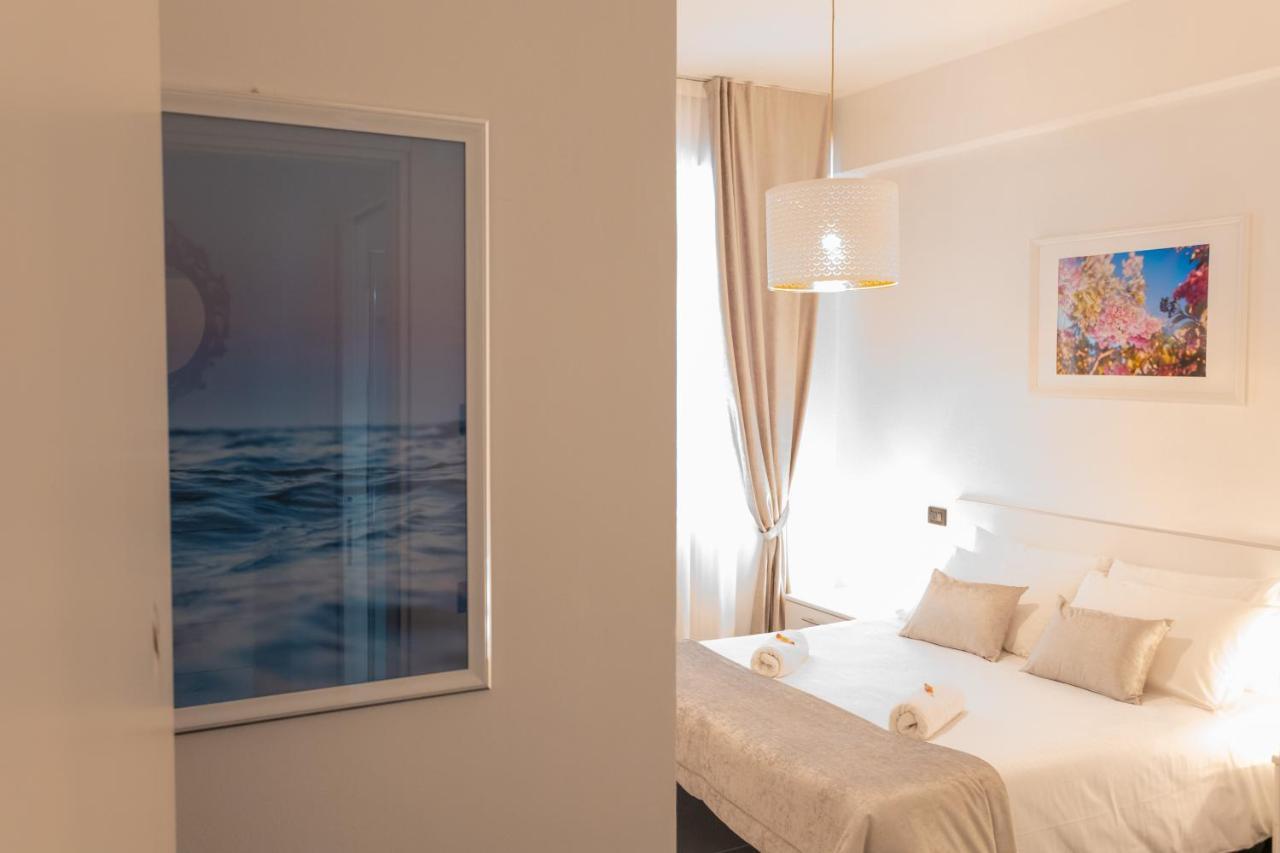 Ca Sottomarina Gli Appartamenti In Centro Apartsuite Экстерьер фото