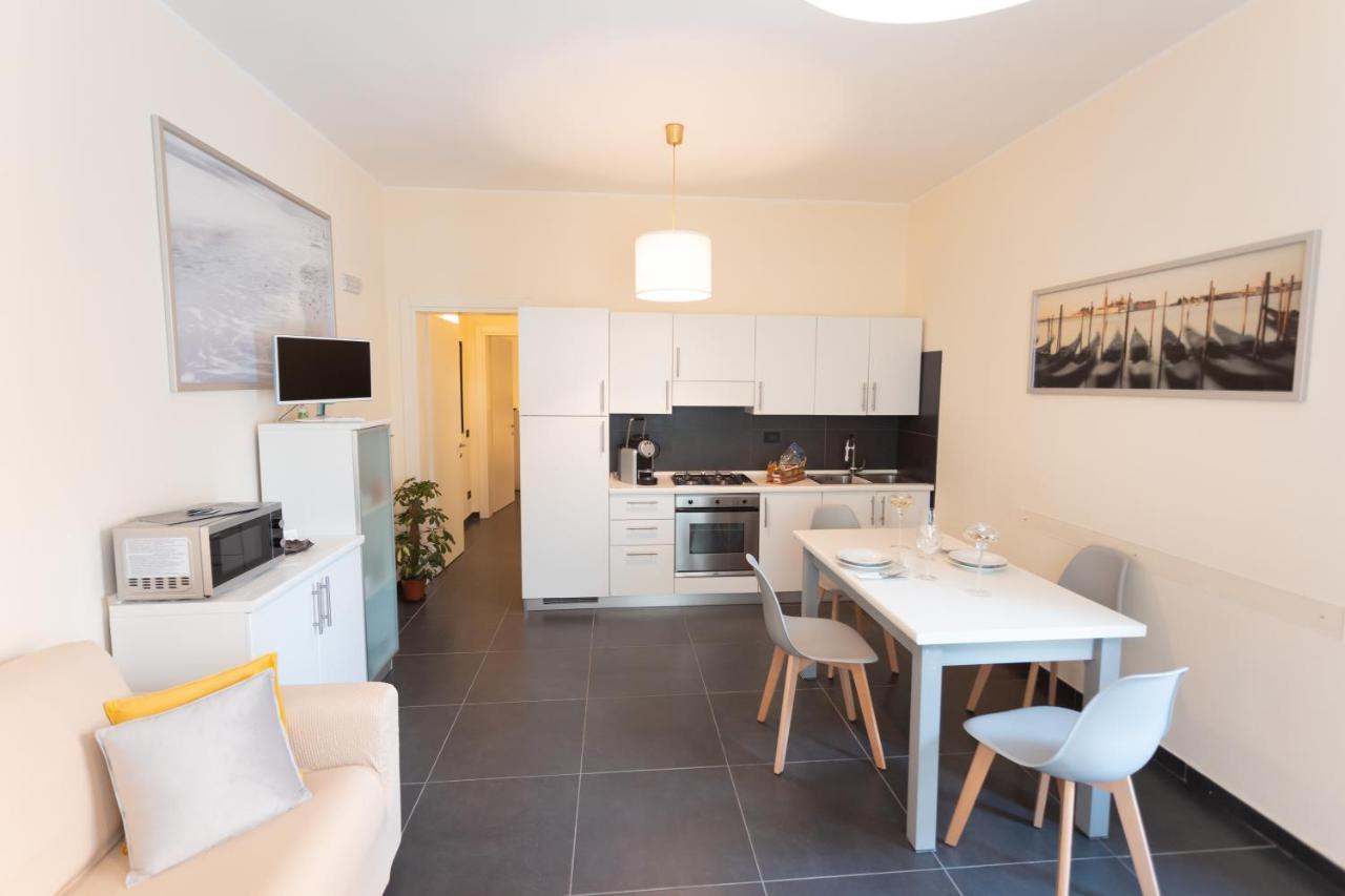 Ca Sottomarina Gli Appartamenti In Centro Apartsuite Экстерьер фото